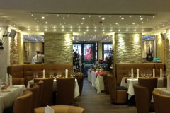 historic ambiente & modern light